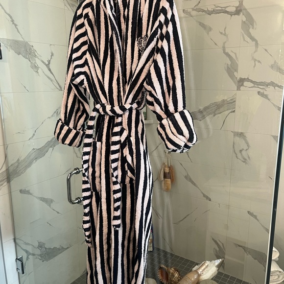 Vintage 1990s🖤 striped  black and gray thirsty, terrycloth robe medium large🖤 - Picture 10 of 14
